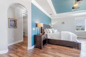 5 Schlafzimmer, Bügeleisen/Bügelbrett, Internetzugang, Bettwäsche
