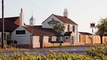 숙박 시설 정면