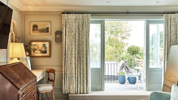 Luxury Suite, Balcony | Terrace/patio