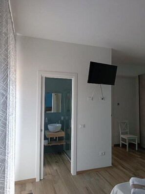 3 chambres, lit de bébé portatif, accès au Wi-Fi (inclus)