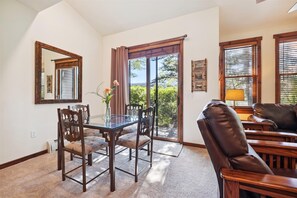 Condo, 1 Bedroom | Dining