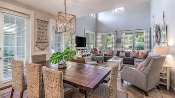 House, 3 Bedrooms | Dining