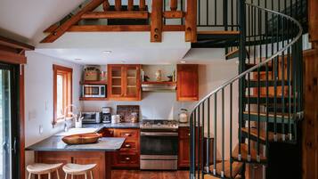 Loft Duplex w/ Deck | Private kitchen | Fridge, coffee/tea maker, electric kettle, freezer