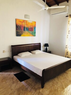 2 soverom, strykejern/-brett, wi-fi og sengetøy