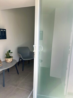 Interior - 1 Bedroom Apartment in Lecce (Lecce)