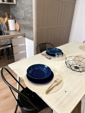 Dining - 1 Bedroom Apartment in Lecce (Lecce)