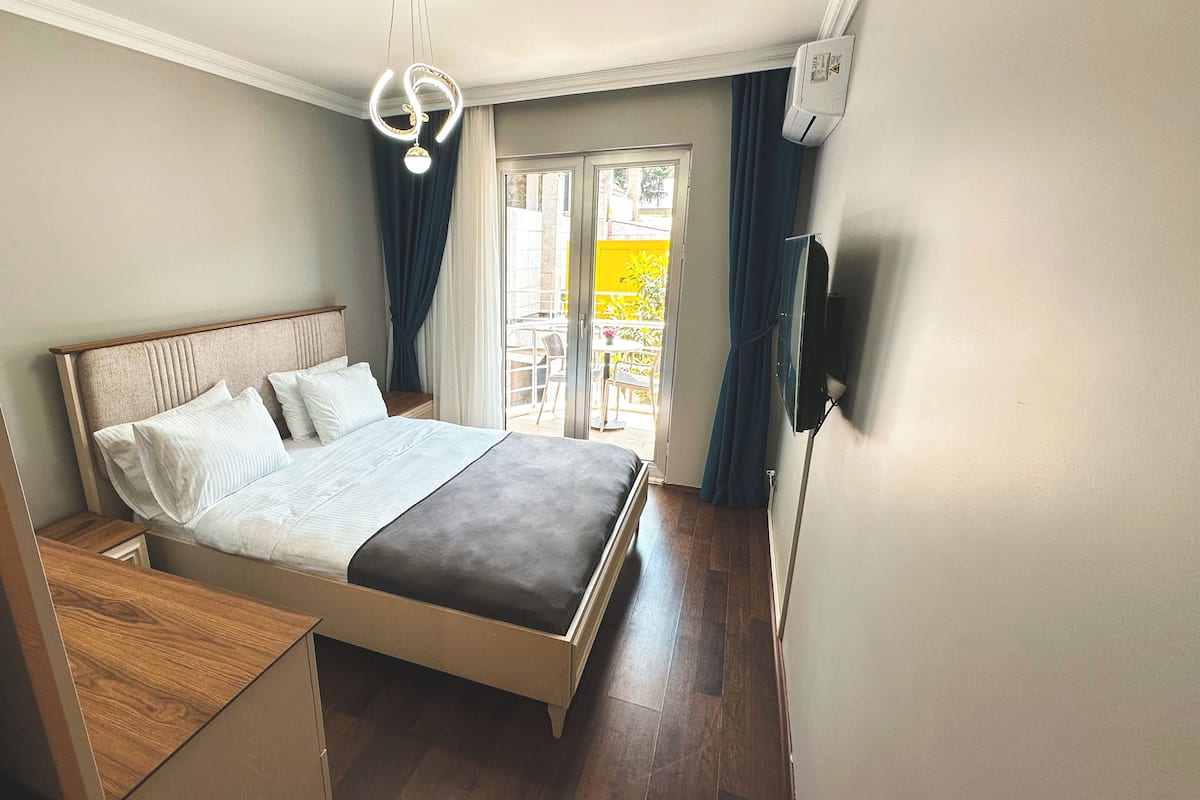 Premium Room | 1 bedroom, Egyptian cotton sheets, premium bedding, down comforters