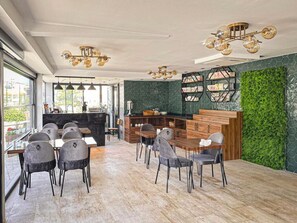 Daily buffet breakfast for a fee - Çamlıca Hotel (Trabzon)