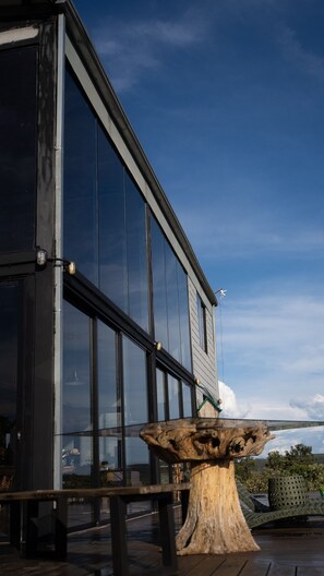 Villa | Exterior detail