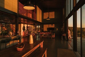 Villa | Restaurantes