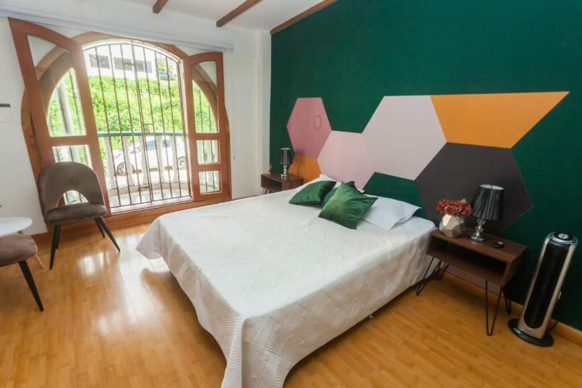Suite exécutive | 1 chambre, couette en duvet, décor unique, bureau