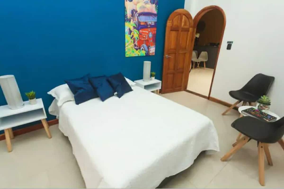 Chambre de base | 1 chambre, couette en duvet, décor unique, bureau