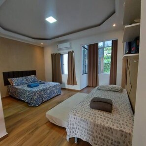 1 bedroom, free WiFi - SuhcasaCopacabana 33 New Copa Beach (Rio de Janeiro)