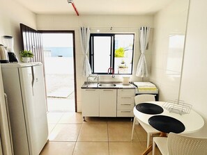 Basic Loft | Private kitchen - Residencial Morada do Sol (Florianópolis)