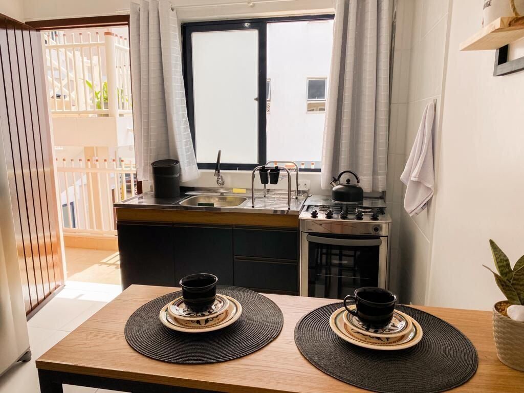 Basic Studio | Private kitchen | Fridge, cookware/dishes/utensils, cleaning supplies