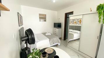 Loft Basic | 1 camera, Wi-Fi gratuito, lenzuola