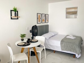 Basic Loft - Residencial Morada do Sol (Florianópolis)
