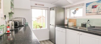 Suzanne's Beach Hut