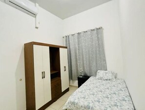 3 Schlafzimmer, Bügeleisen/Bügelbrett, kostenloses WLAN, Bettwäsche
