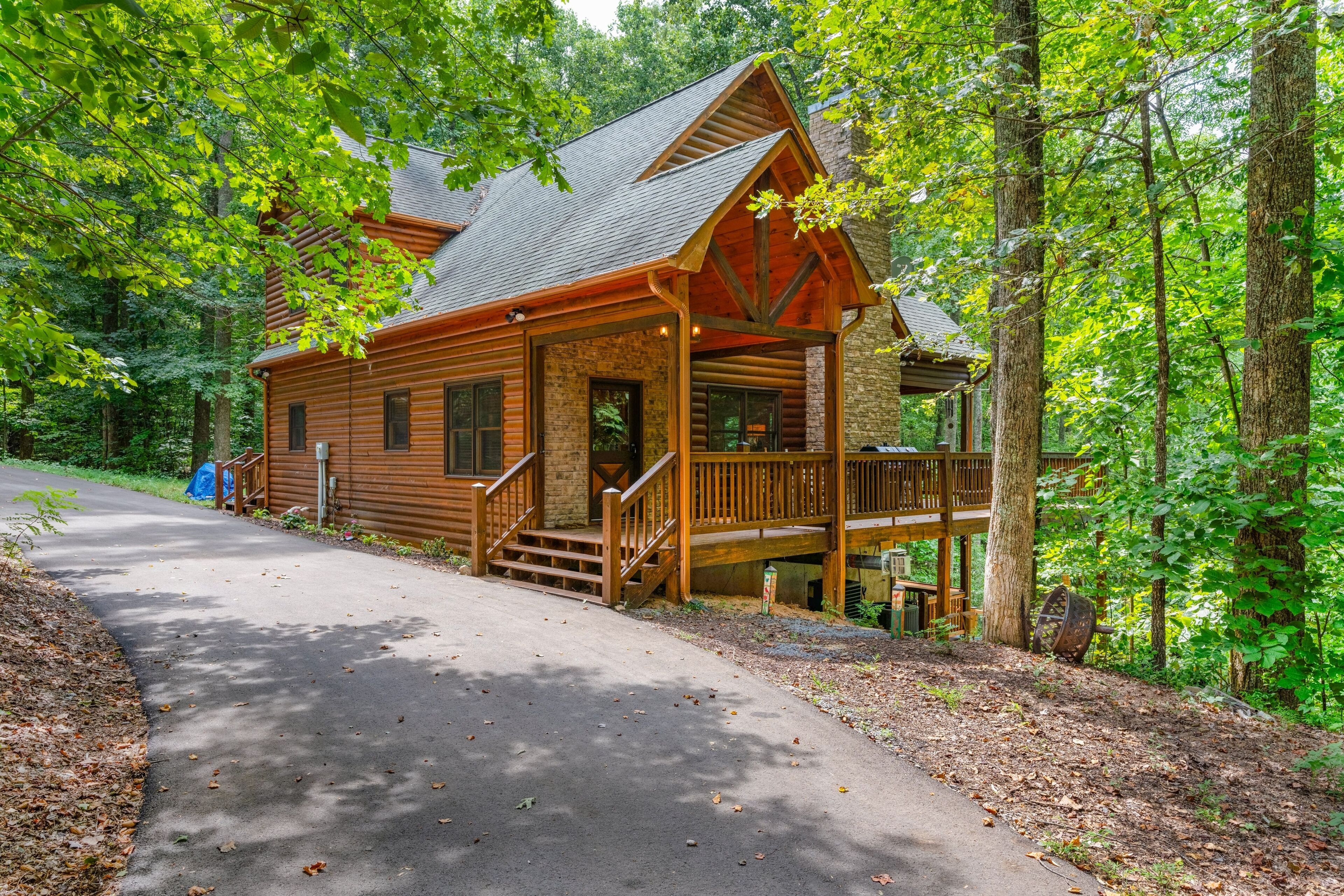 Secluded mtn-view cabin with private hot tub, fireplaces, firepit, grill, deck