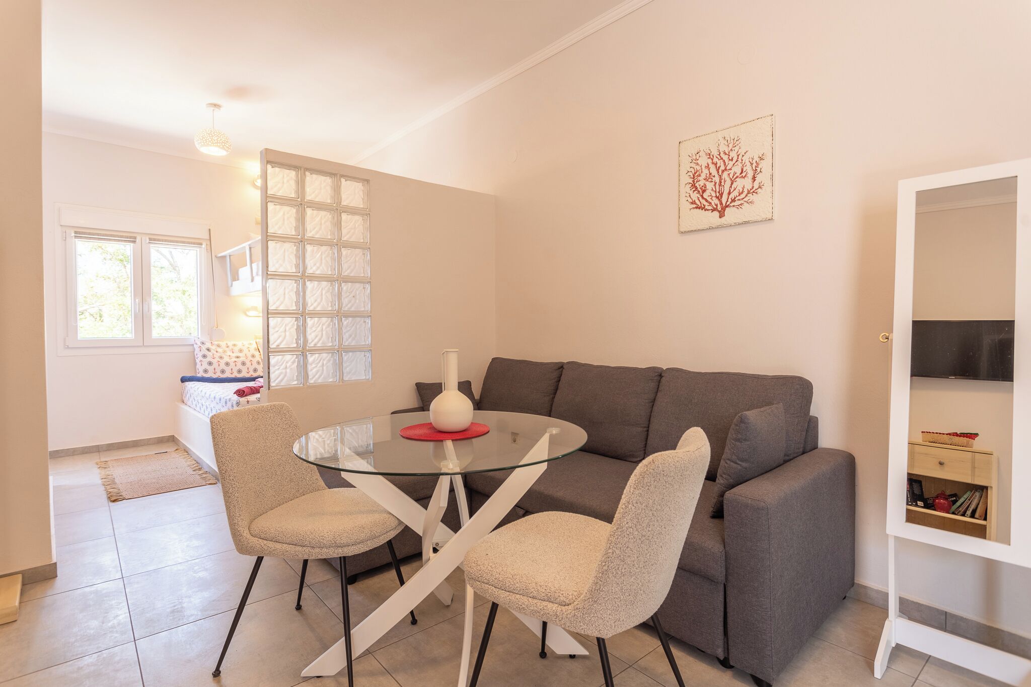 Family Triple Room, Multiple Beds, Kitchen, Sea View | Living area | 32-inch Smart TV with digital channels, Netflix, pay films