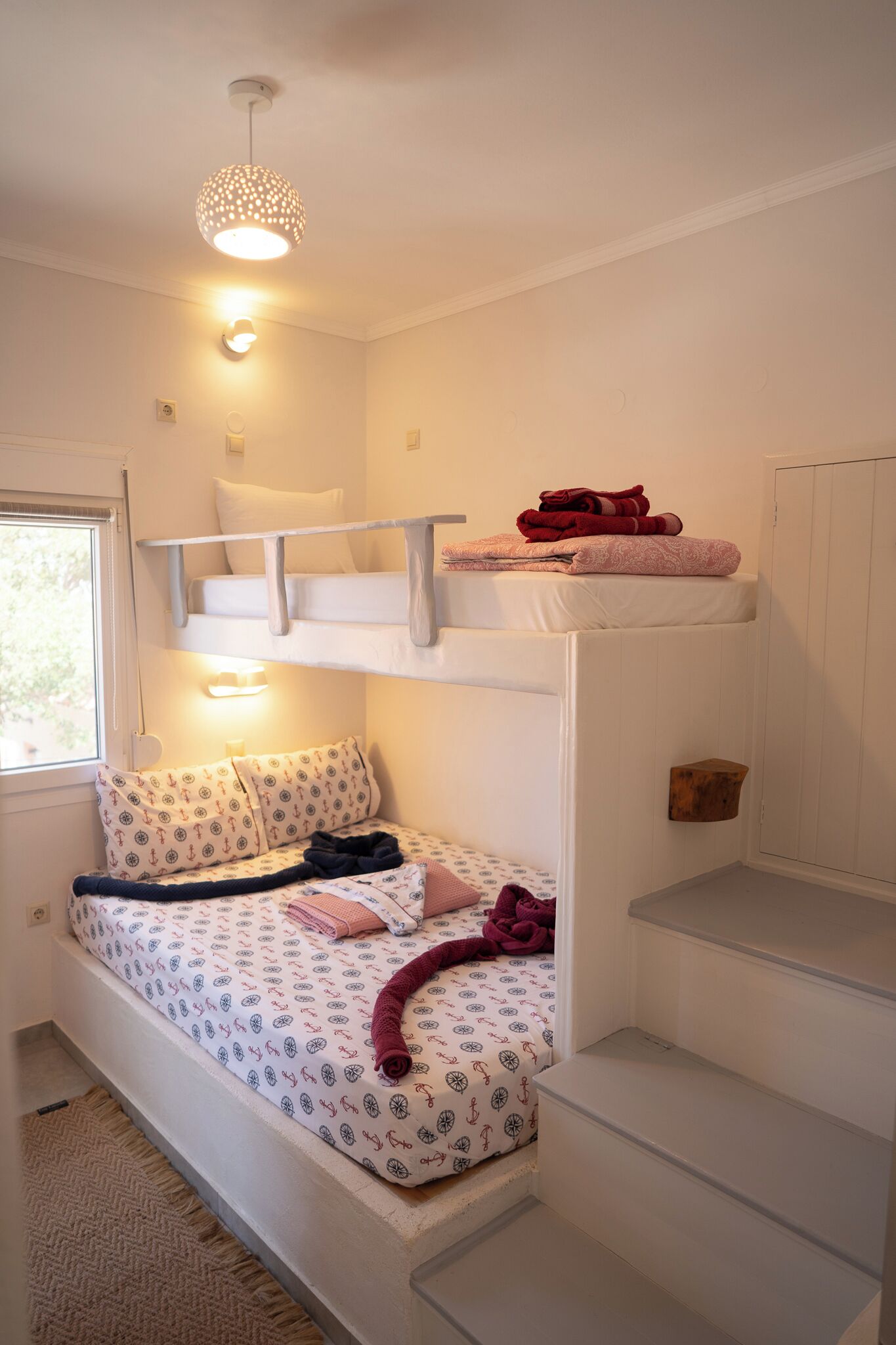 Quarto triplo família, várias camas, cozinha, vista para o mar | Roupas de cama de algodão egípcio, roupas de cama premium