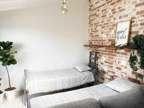 1 bedroom, WiFi