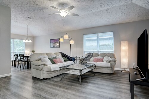 Space & Shore Retreat/3BR Near NASA & Kemah