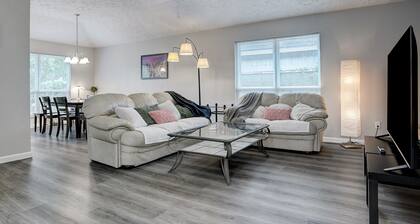 Space & Shore Retreat/3BR Near NASA & Kemah