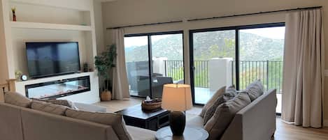 Smart TV, fireplace, video games, offices