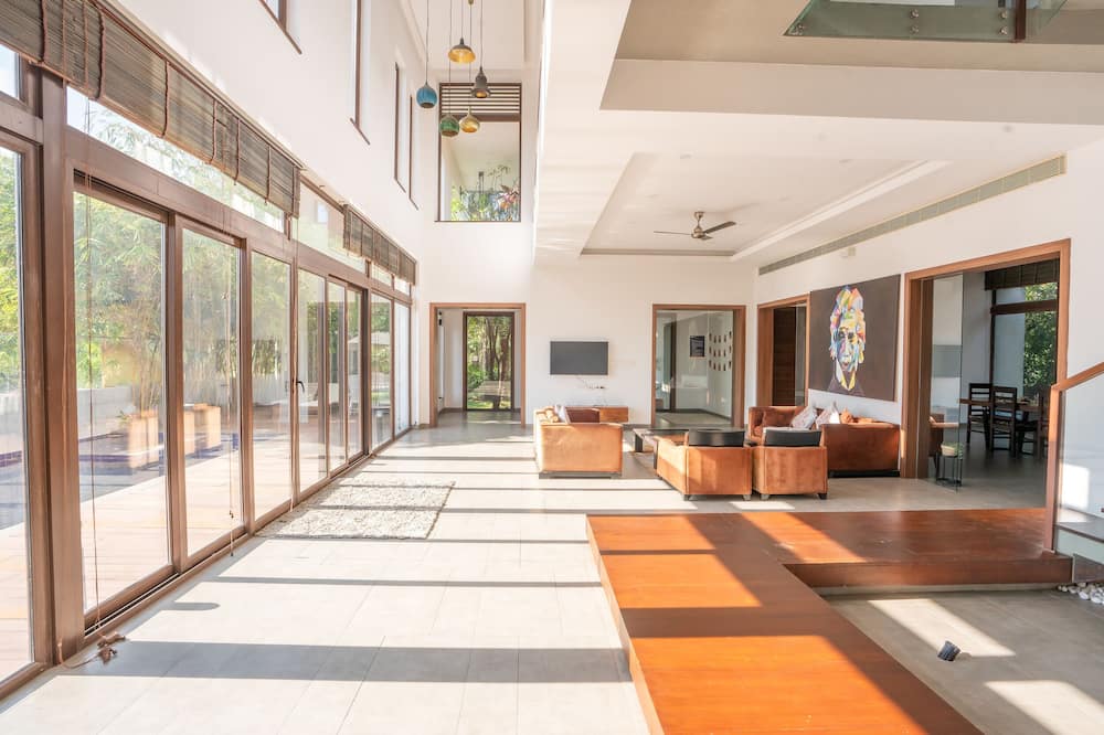 Truliv Villa LAGUNA