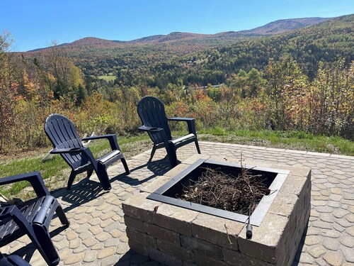 Log Cabin on 6 acres w direct ATV trail access, firepit, mountain views ,sunsets