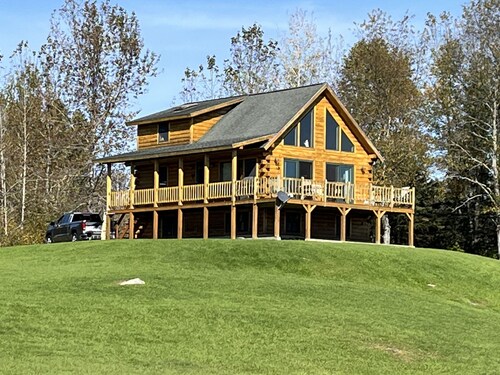 Log Cabin on 6 acres w direct ATV trail access, Mountain views & sunsets