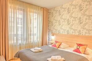 1 bedroom, iron/ironing board, WiFi, bed sheets