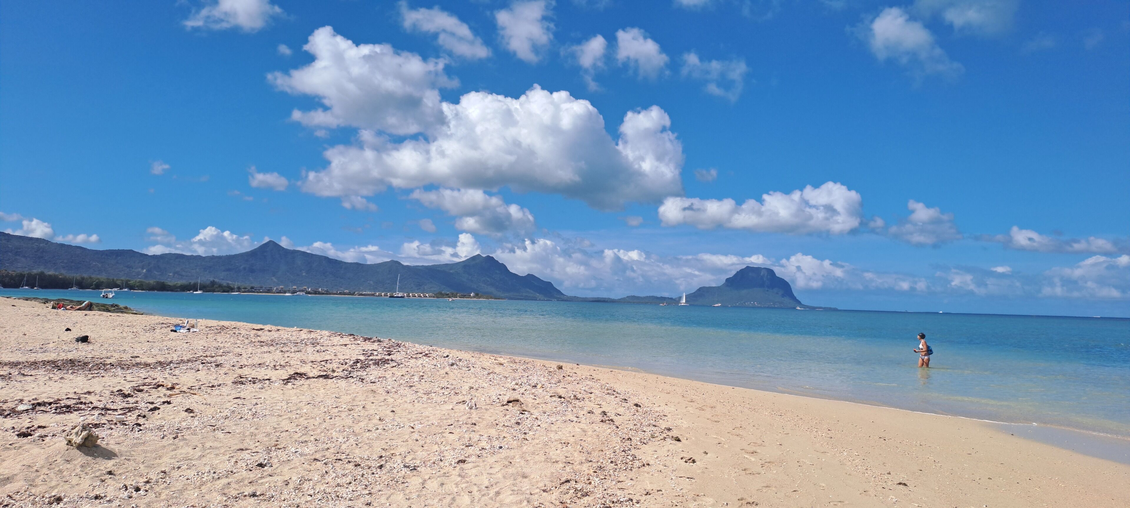 Beach nearby, beach towels