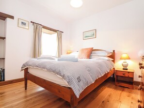 4 bedrooms, individually decorated, individually furnished, free WiFi - The Old Barn (Penzance)