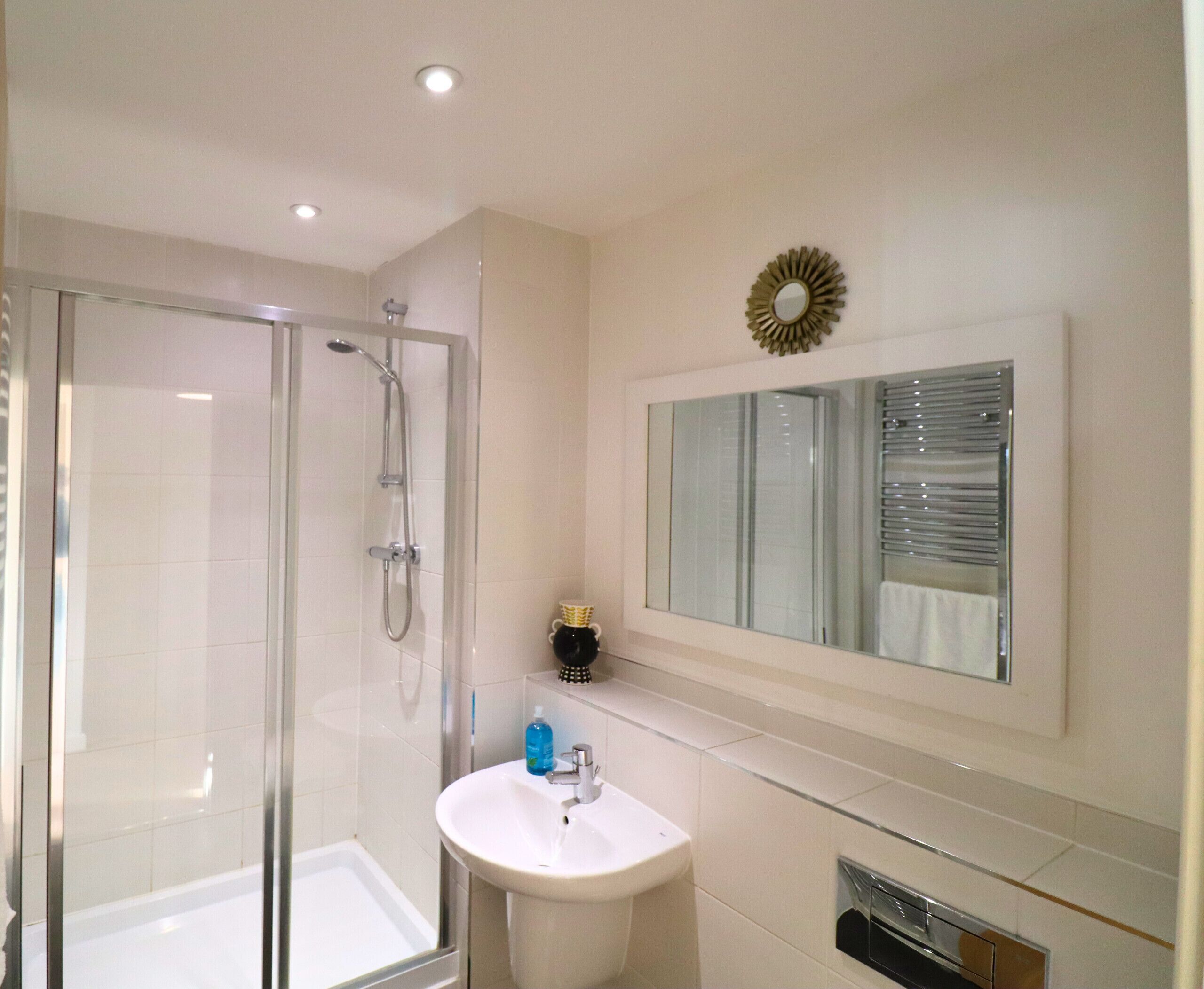 Bathtub, hair dryer