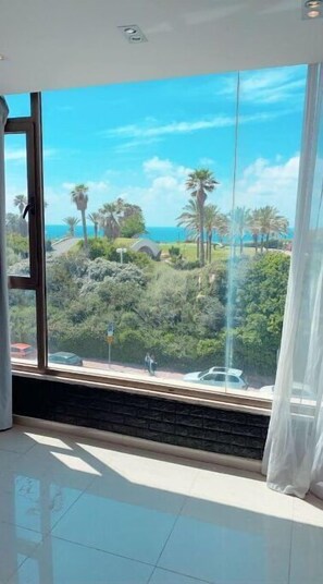 Interior - Sea view in prime location TLV (Tel Aviv-Yafo)
