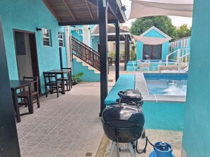 Outdoor dining - BLR Beach Villas #10 (Oistins)