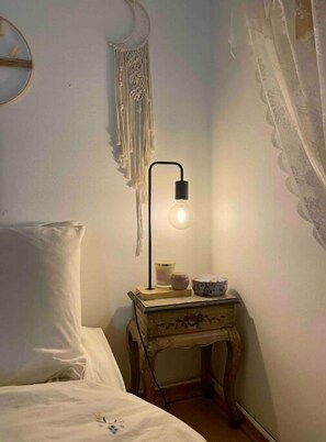 1 bedroom, WiFi, bed sheets - Amazing loft at the city center (Ramat Gan)