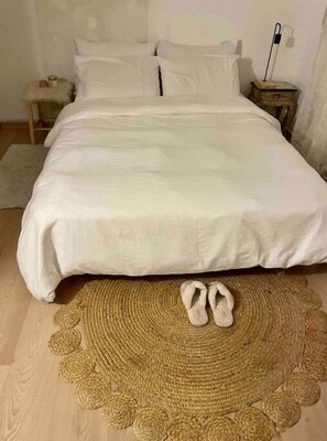 1 多间卧室、WiFi、床单