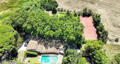 Mas provençal with tennis court, swimming pool and games and sports room