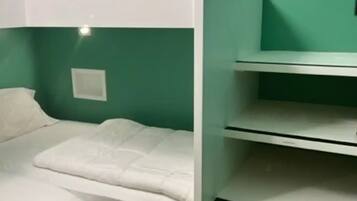 2 間睡房、熨斗/熨衫板、Wi-Fi、床單