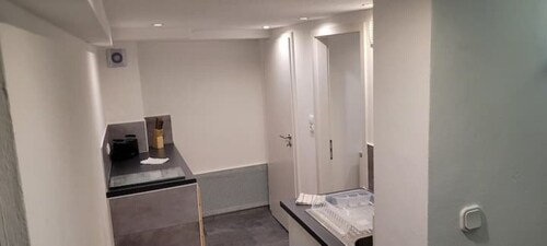 Villa Souterrain, W-lan, Büro