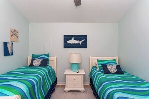 3 bedrooms, iron/ironing board, WiFi, bed sheets - Tranquil Waters, OceanPines, 3 br, Dog Friendly (Ocean Pines)