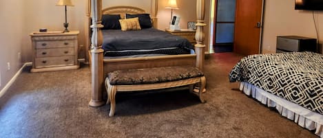 1 camera, ferro/asse da stiro, Wi-Fi, lenzuola