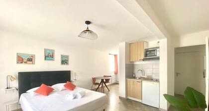 Le Chaleureux - Joli studio proche du Jardin Compans-Caffarelli