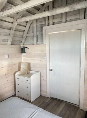 1 bedroom, WiFi