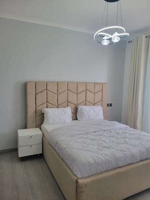 3 Schlafzimmer, Bügeleisen/Bügelbrett, WLAN, Bettwäsche