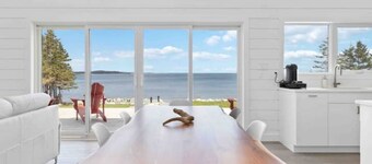 The Escape - A Private Oceanfront Getaway